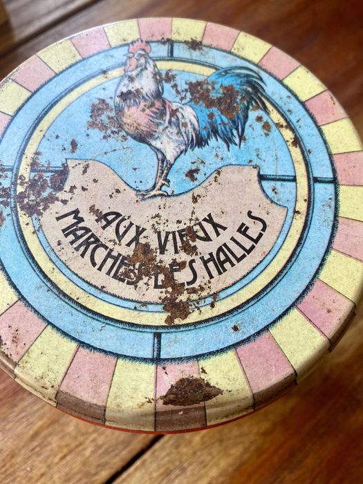 Lata para chá vintage