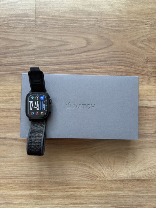 Apple Watch Ultra 2 49mm Black Titanium Case