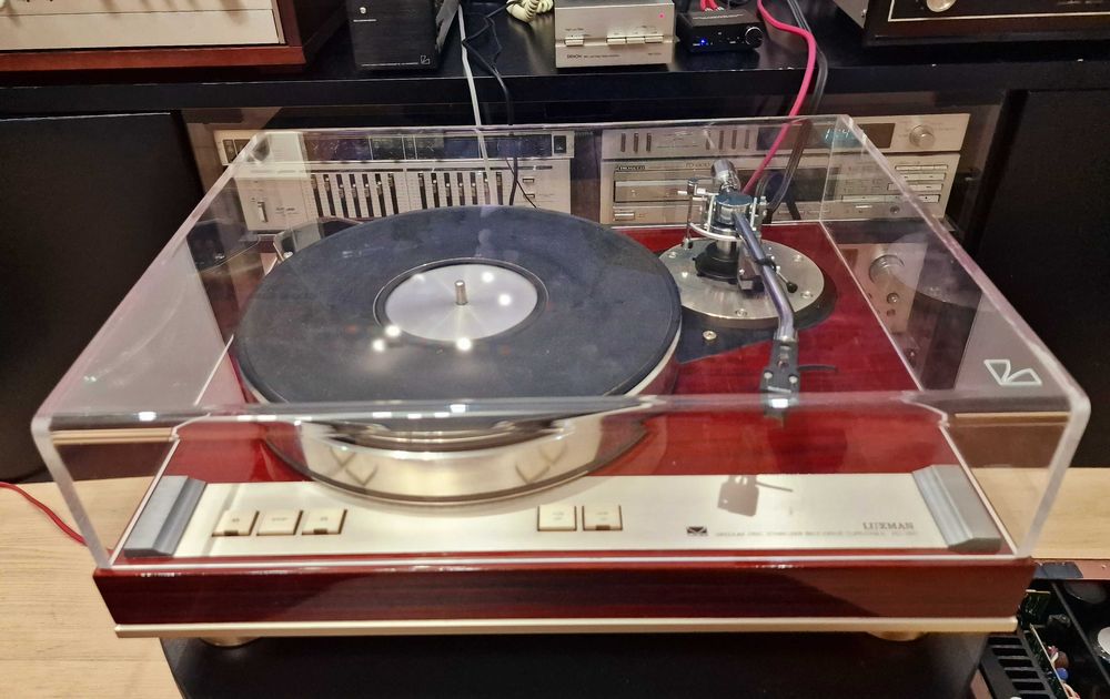 Piękny gramofon Luxman PD350 z pompą VS300