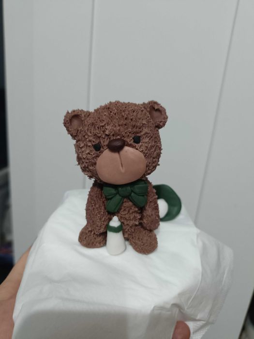 Miś z masy cukrowej