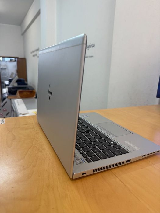 HP EliteBook 830 G6