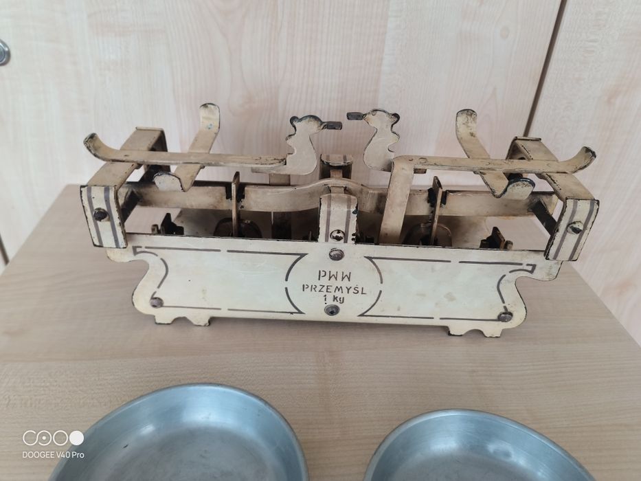 Stara waga szalkowa 1 kg