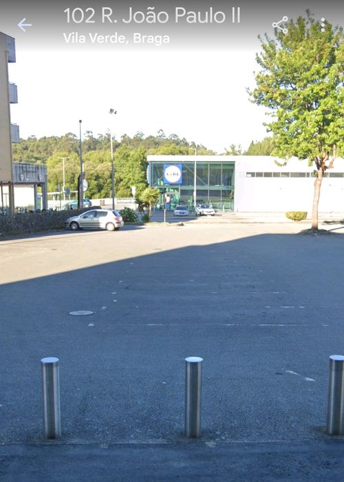 Alugo garagem no centro de Vila Verde