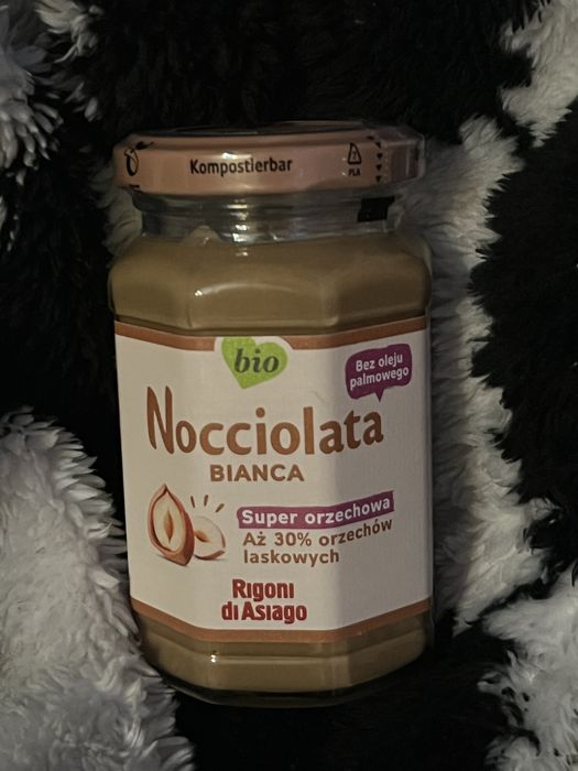Nocciolata Bianca krem orzechowy inspirowany kinder bueno