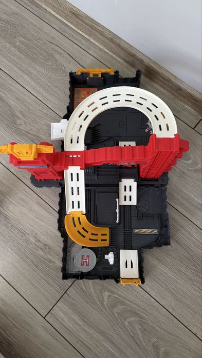 Ігровий набір Maya Toys Паркінг