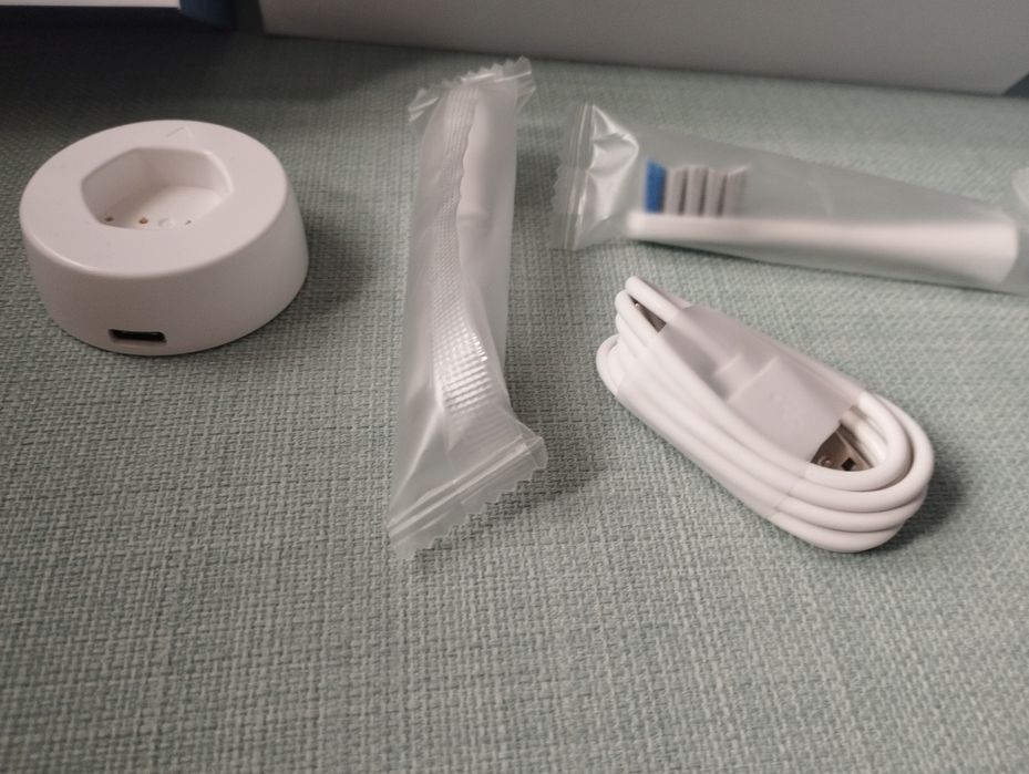 Nowa szczoteczka oscylacyjna