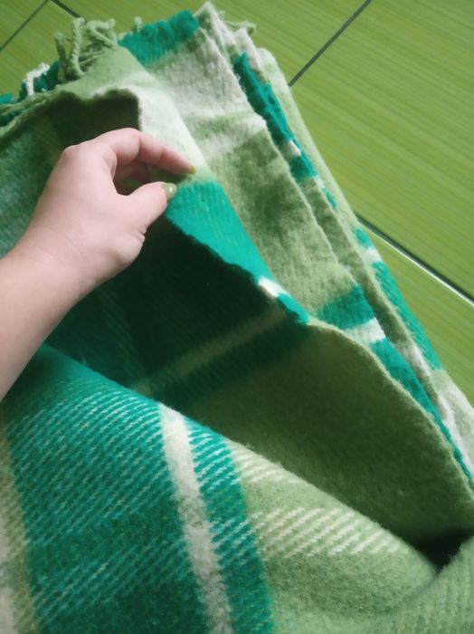 Плед,покривало із вовни