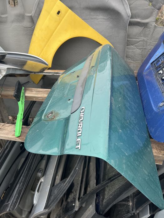 Шевроле авео т 200 крышка багажника , задняя ляда