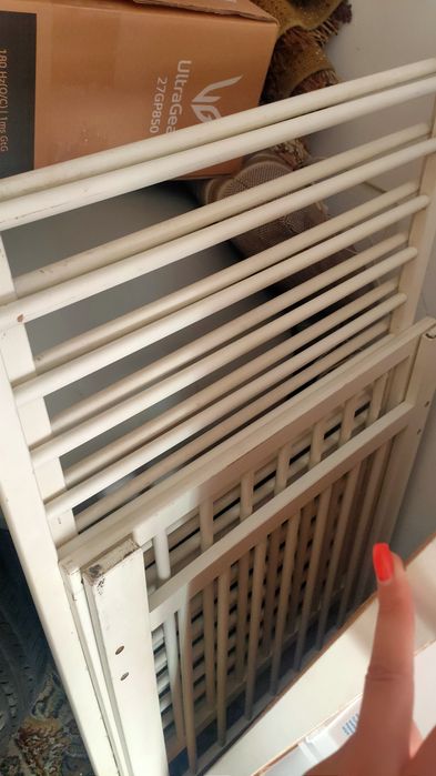 Berço de grades bebé Ikea