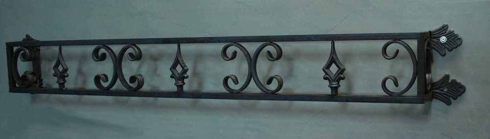 Kuta barierka wspornik doniczki kwietnik na parapet B06