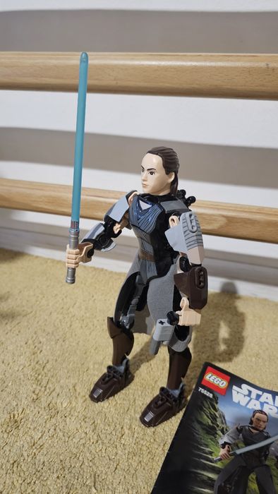 Zestaw Lego Star Wars 75528 Rey Buildable Figure