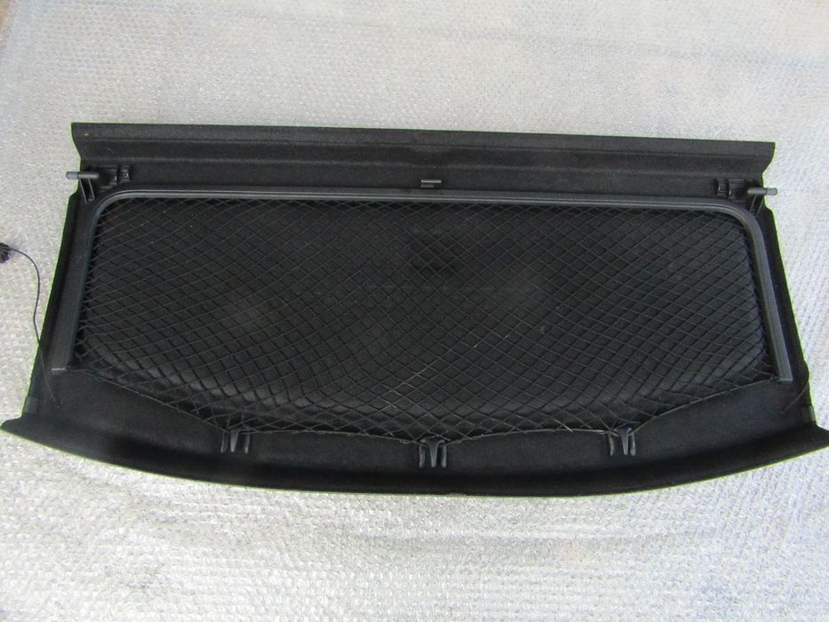 Chapeleira /prateleira VW GOLF 6 em estado quase novo