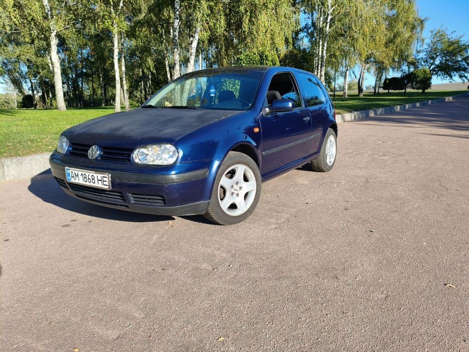 Продам VW GOLF 4