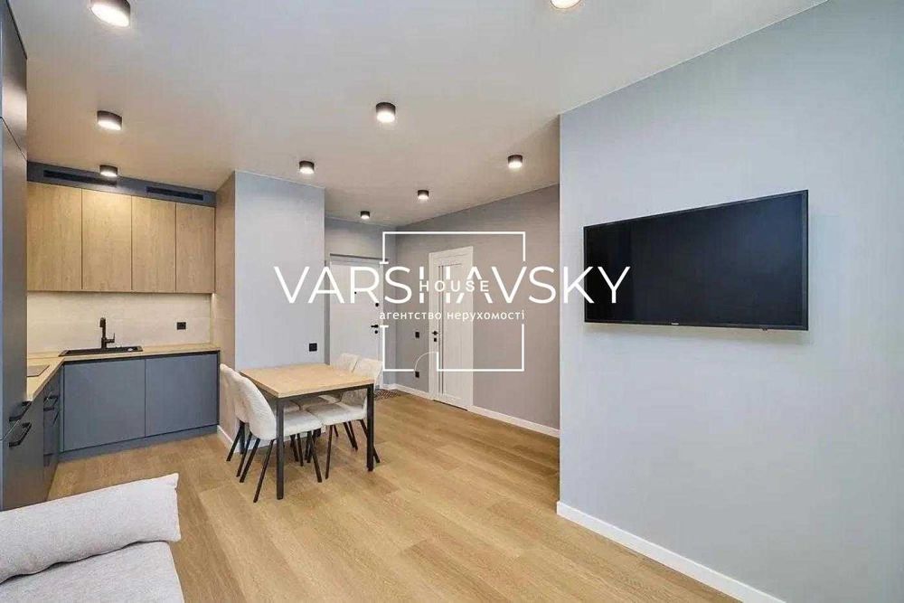 Продаж 1к квартири з ремонтом  ЖК «Варшавський Плюс» Виговського 40/12