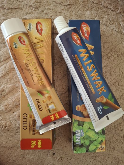 Єгипетська зубна паста Dabur Miswak Mint Whitening