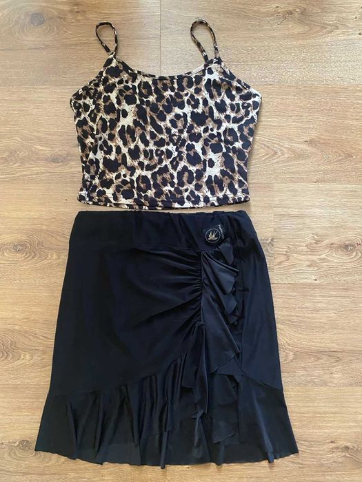 Продам тренувальний одяг