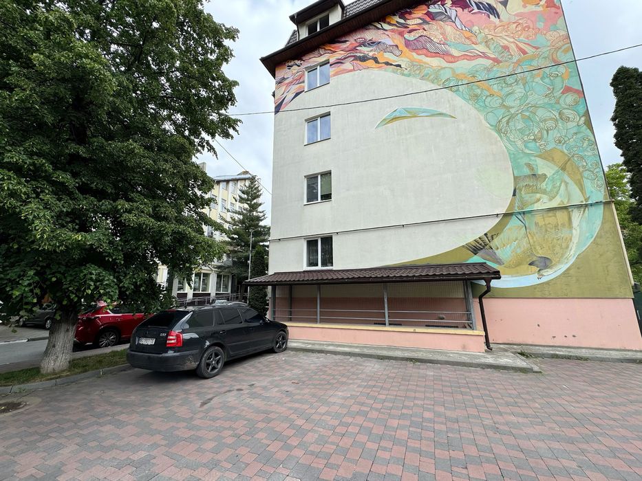 Продаж 2-кімнатної квартири в новобудові, центр Стрия