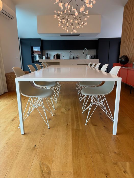 MDF Italia- Marca de Luxo. Mesa de Jantar  Branca 300 x 120. Como novo