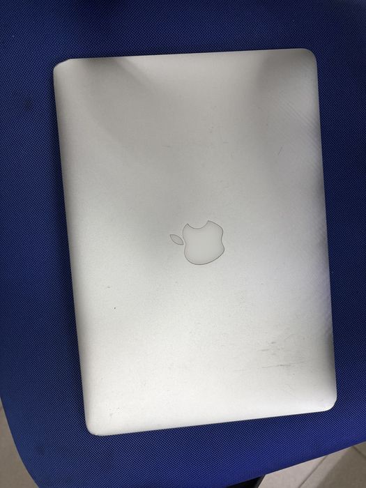 Macbook Air A1466 i5 2015