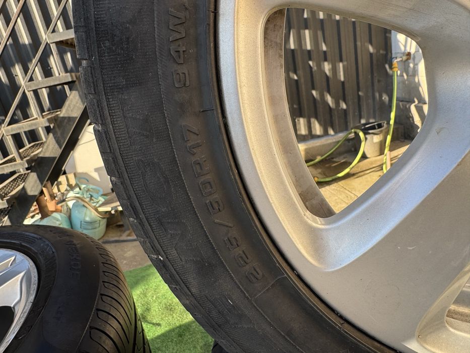 Зимові Шини з дисками 5x120 R17 BMW 225/50 e60  e61 e90 F10 F30