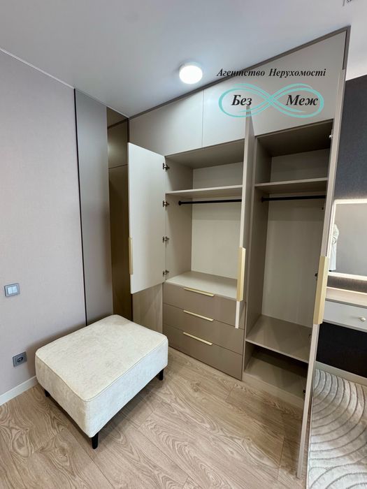 Дизайнерська нова 2к квартира Софія Резиденс