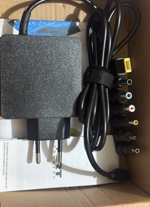 Carregador de pc universal