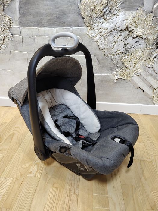 Автолюлька Mutsy Safe2Go Igo