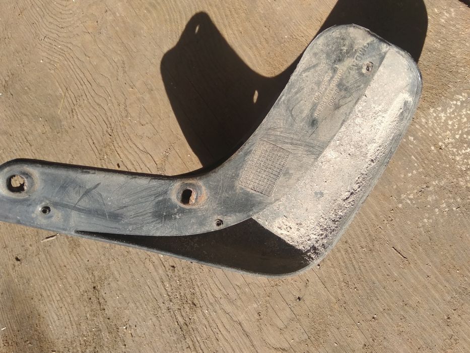 Бризговик lacetti