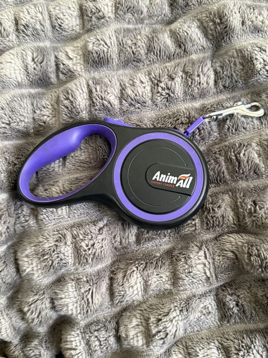 Одяг та рулетка для собак