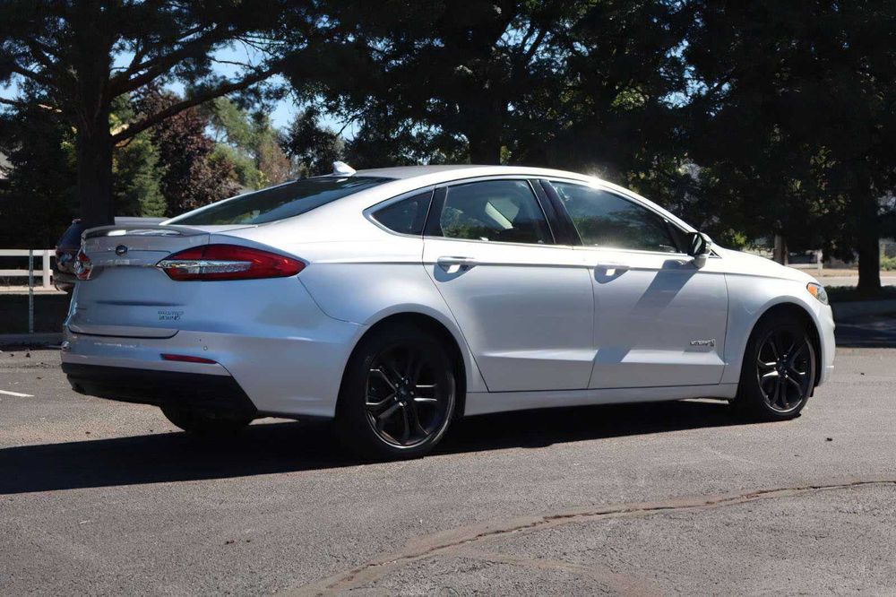 Ford Fusion Titanium      2019