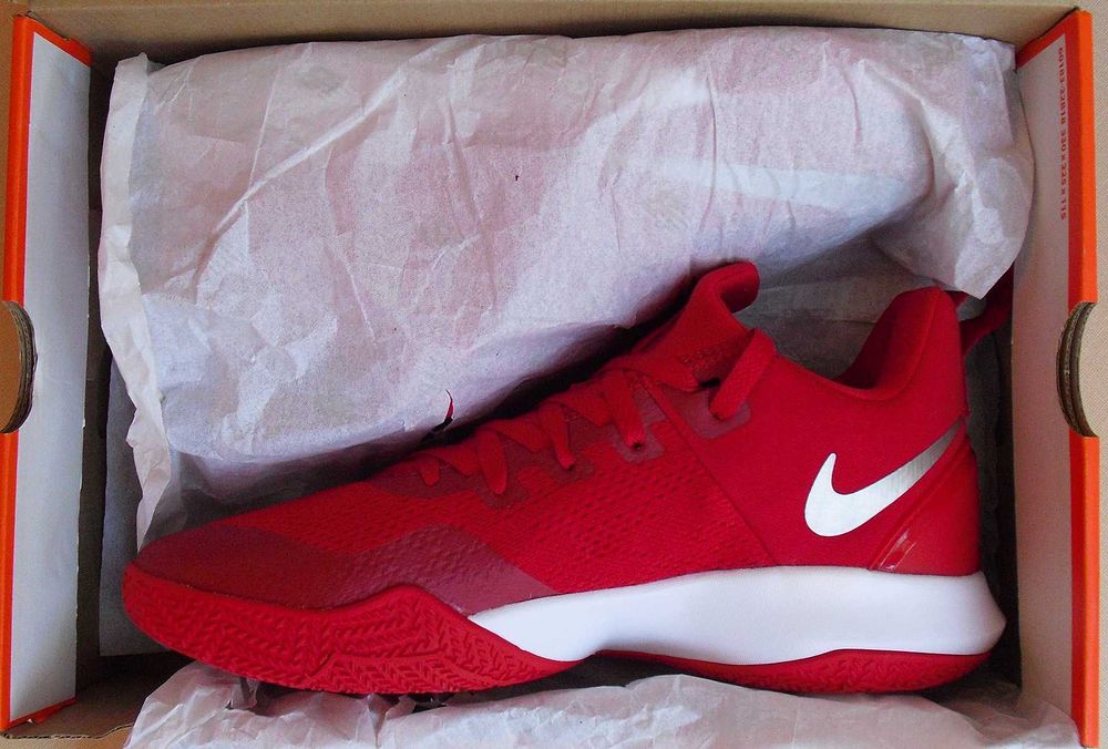 Баскетбольные кроссовки Nike Zoom Shift