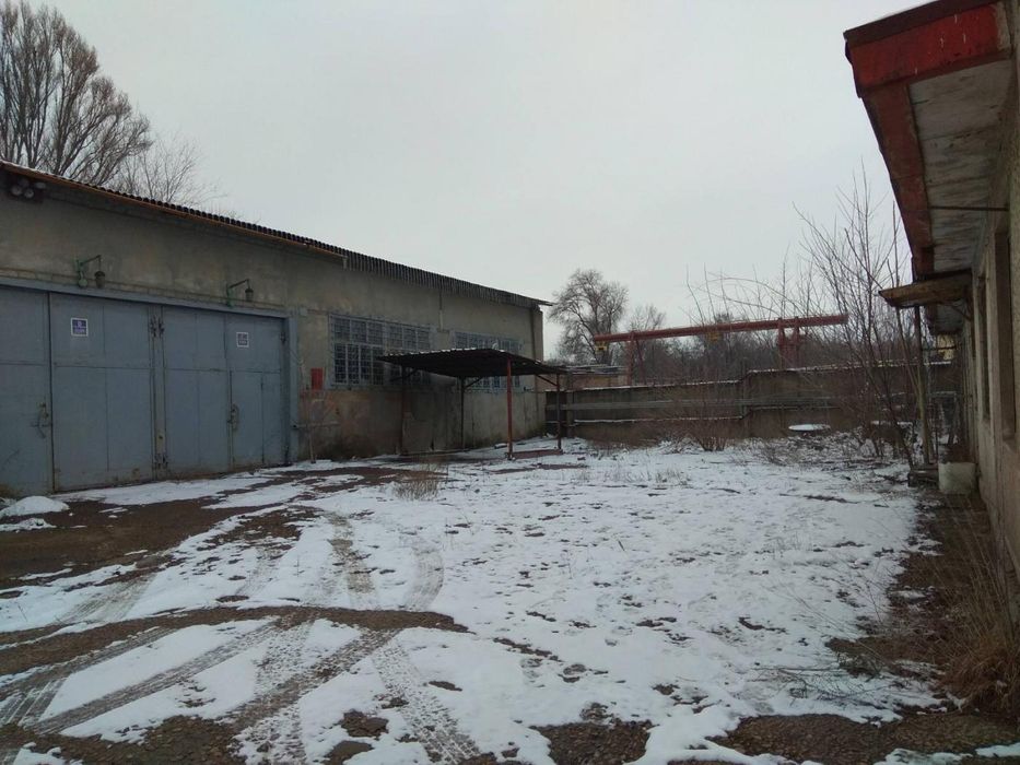 Продається виробничий комплекс у м. Запоріжжя, вул. Теплична, 10