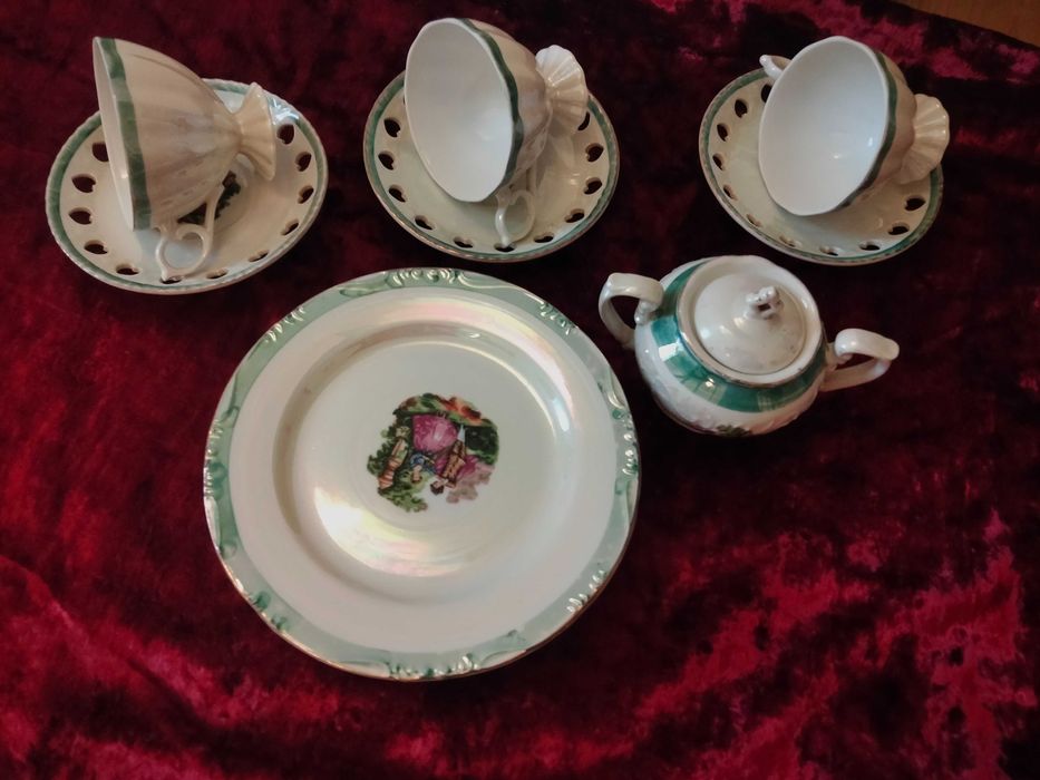 Кофейно-чайный сервиз Мадонна. Япония.