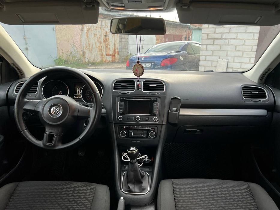 Продам Volkswagen Golf 6