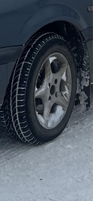 Продам титани р14 на хорошій літній резині