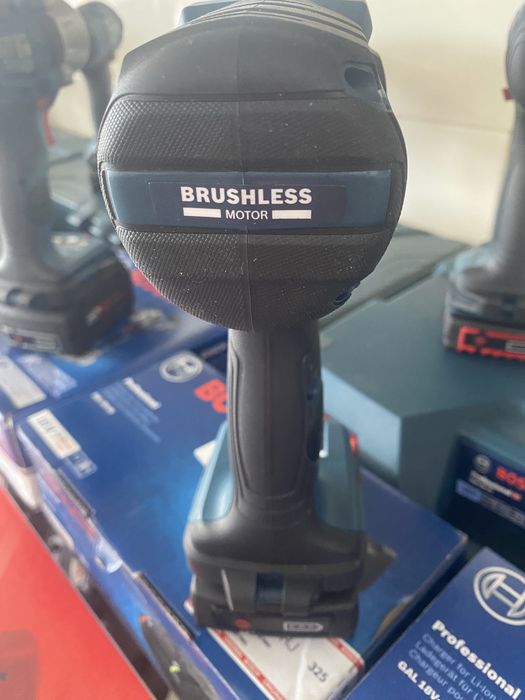 Гайковерт Bosch GDS 18V -450HC (06019K4000)