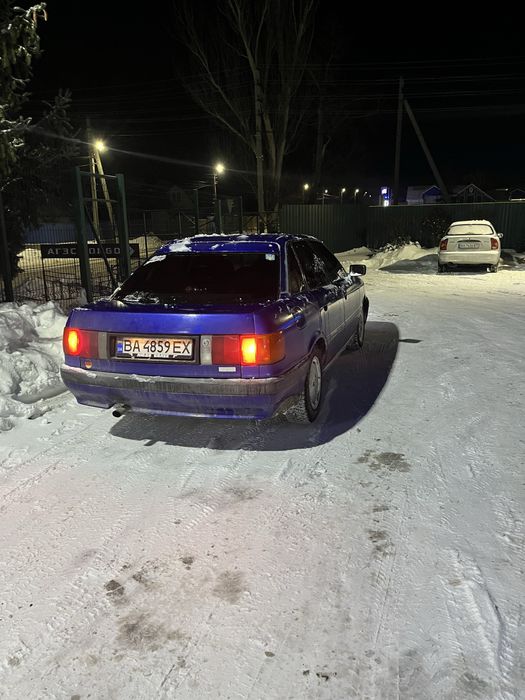 Продам Срочно ауди 80 б3
