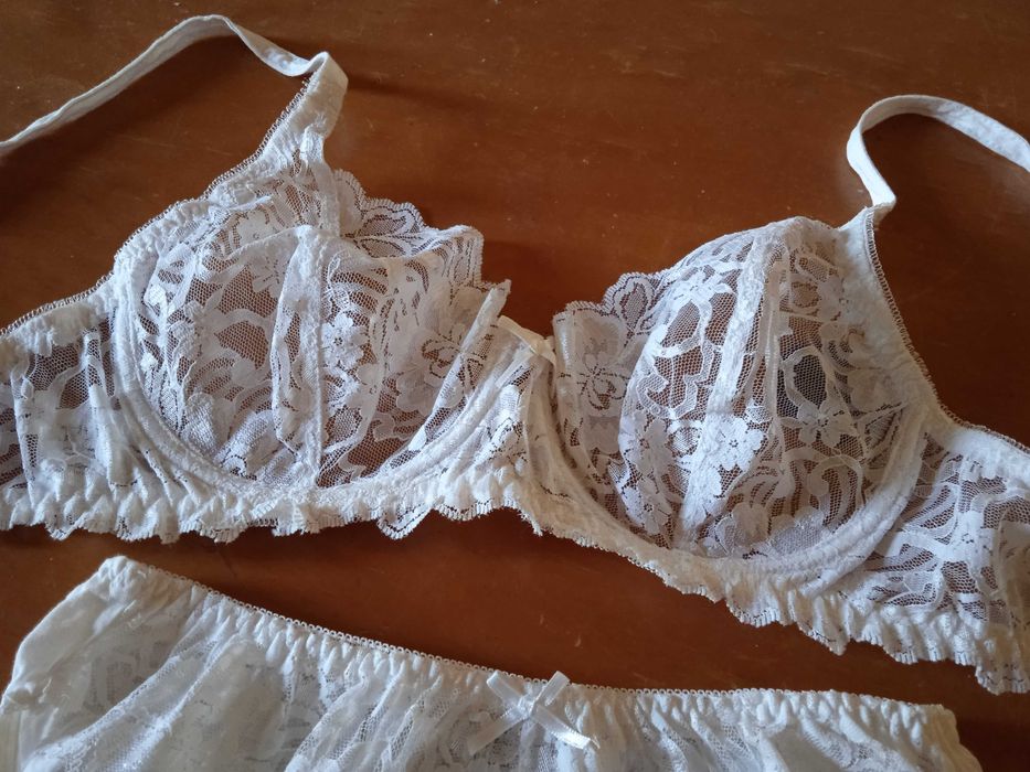 Conjunto roupa interior novo