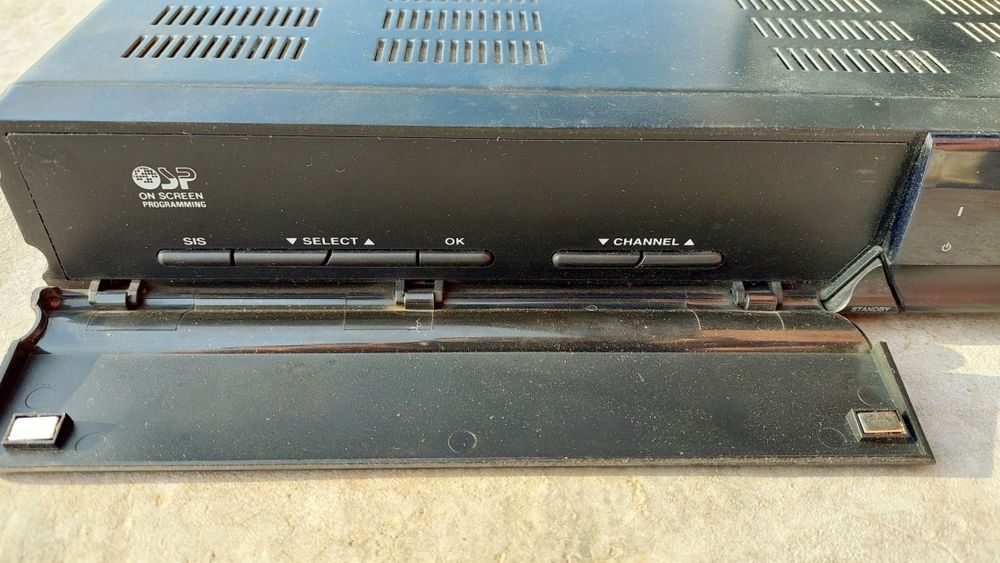 Amstrad srx320 satellite receiver - вінтажний тюнер