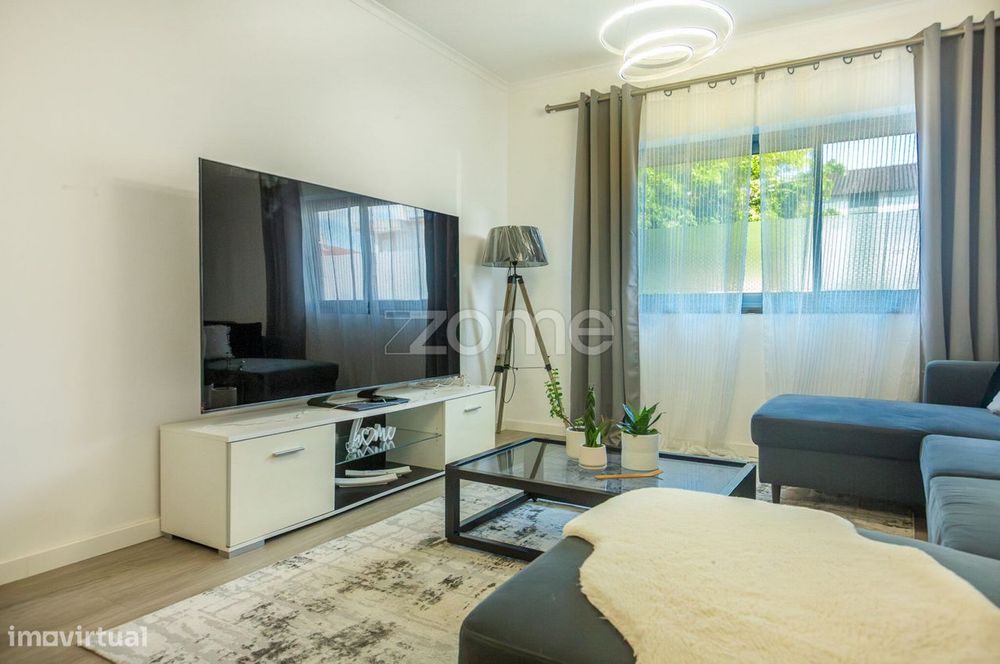 Apartamento T2 no Rés-do-Chão em São Pedro concelho de Ponta Delgad...
