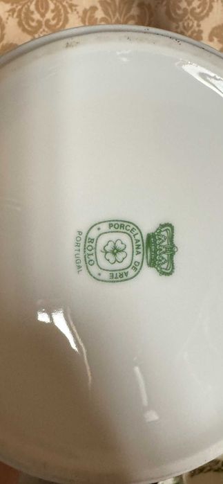 Bomboneira Porcelana de Arte Rôlo