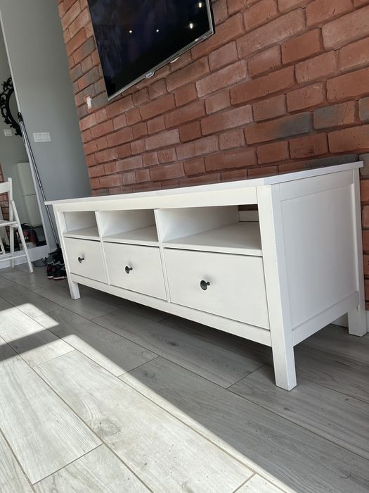 Komoda Ikea Hemnes