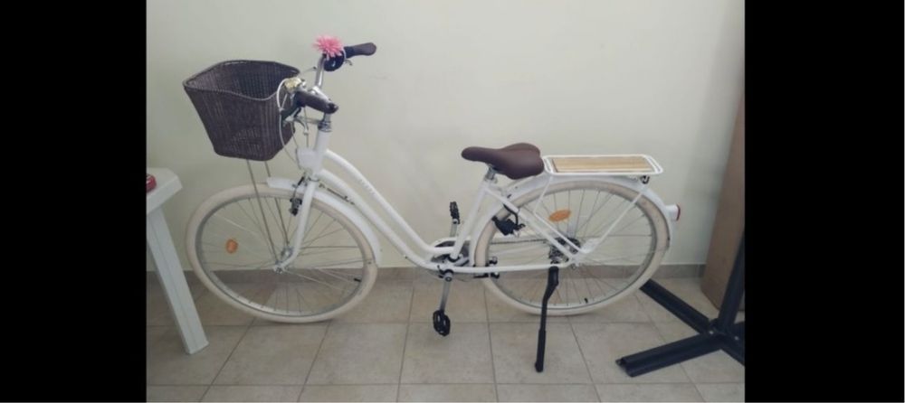 Bicicleta tipo pasteleira nova