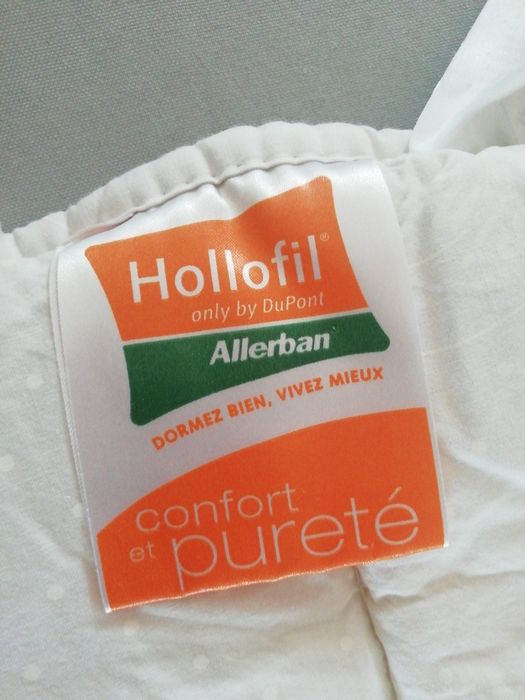 Conjunto têxtil cama de grades.