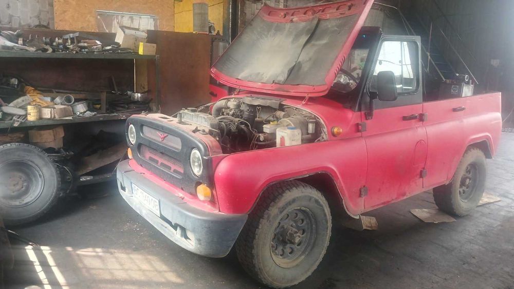 Бурова установка гідравлічна на базі автомобіля УАЗ