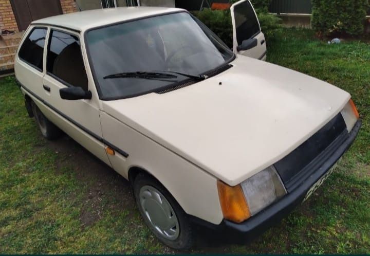 Продам таврію  на ходу 700$