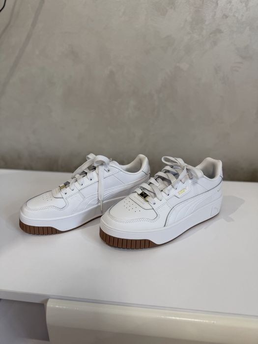 Puma Кросівки Снікерси Carina Street Lux