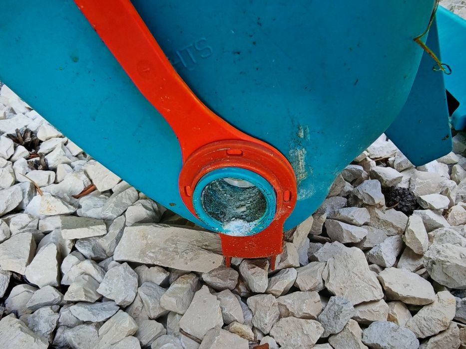 Siewnik Gardena uszkodzony