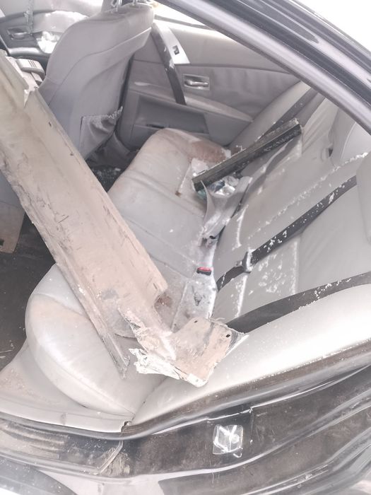 Автомобіль  БМВ 530І