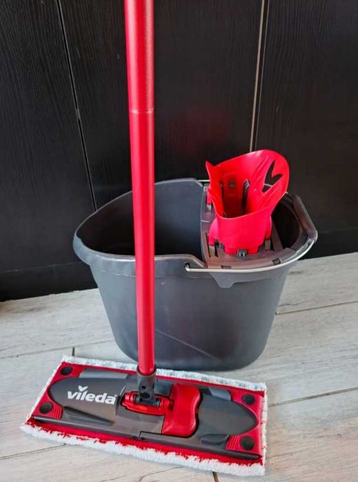 Mop Vileda Ultramax BOX płaski 35 cm Wiadro z wyciskarką i kijem NOWY